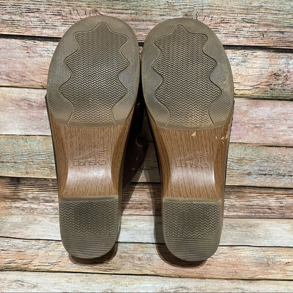 Dansko Brown Leather Sela Sandals - Picture 6 of 8
